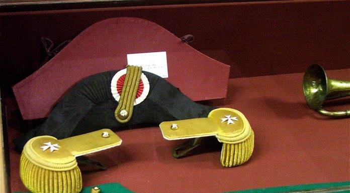 Interpretare vis in care apar epoleti de ofiter