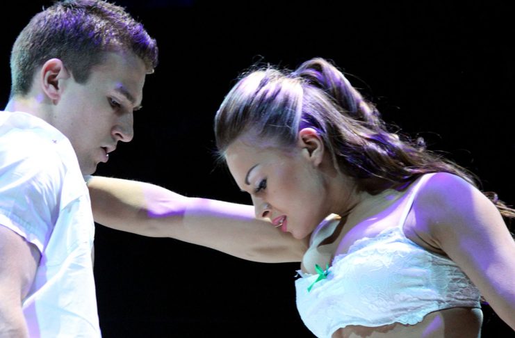 Interpretare vis in care apare „a uita” a se uita