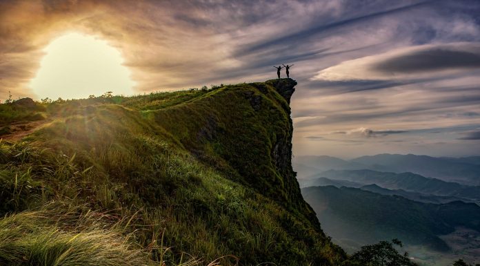 Interpretare vis in care apare deasupra