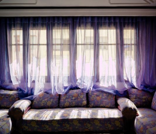 Interpretare vis în care apare divan Interpretare vis in care apare divan