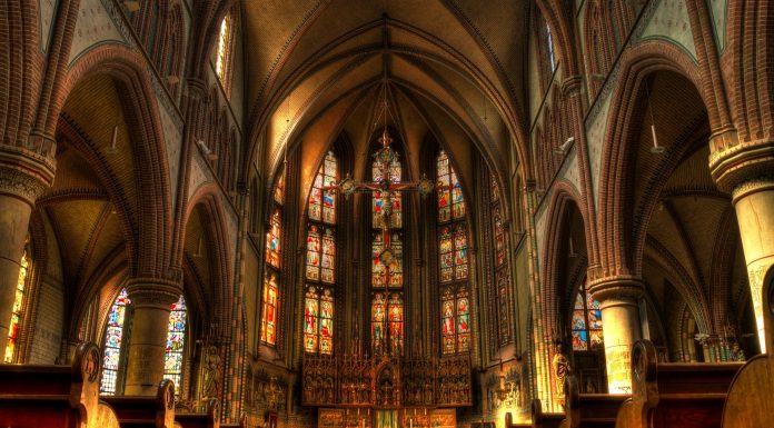 Interpretare vis in care apare duminica