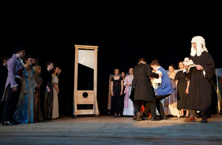 Interpretare vis in care apare ghilotina