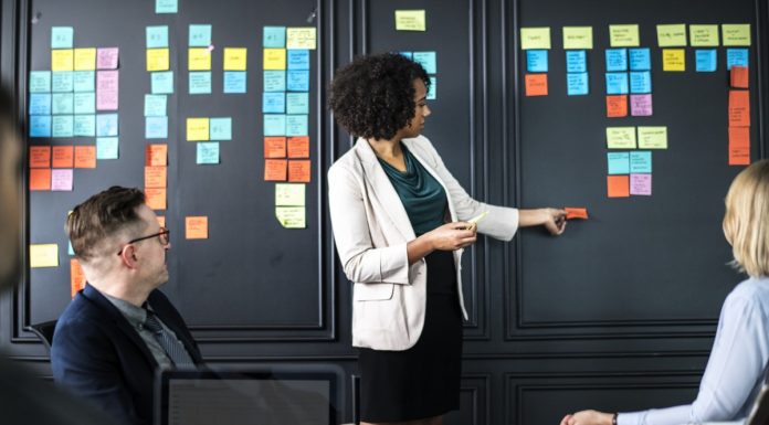 Interpretare vis în care apare o agenție Interpretare vis in care apare o agentie