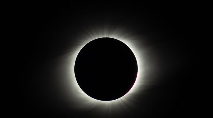 Interpretare vis în care apare o eclipsă Interpretare vis in care apare o eclipsa