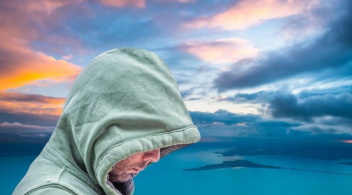 Interpretare vis in care apare o gluga