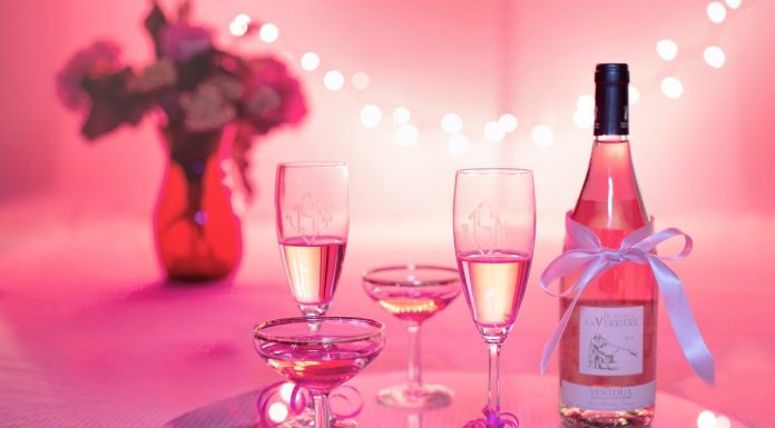 Interpretare vis in care apare o sampanie