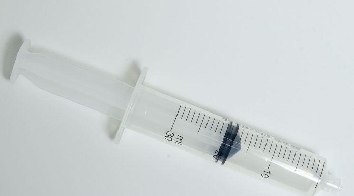 Interpretare vis în care apare o seringă