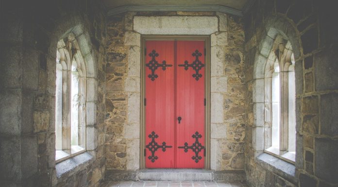 Interpretare vis în care apare o ușă Interpretare vis in care apare o usa