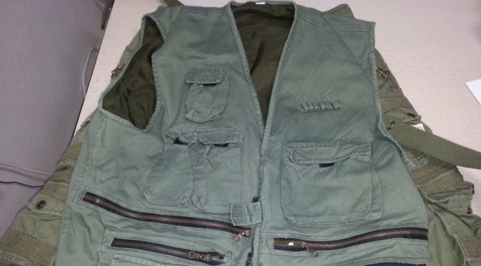 Interpretare vis in care apare o vesta (haina)