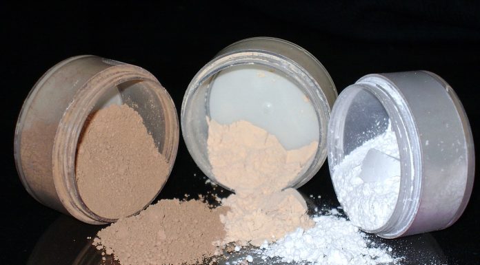 Interpretare vis in care apare pudriera