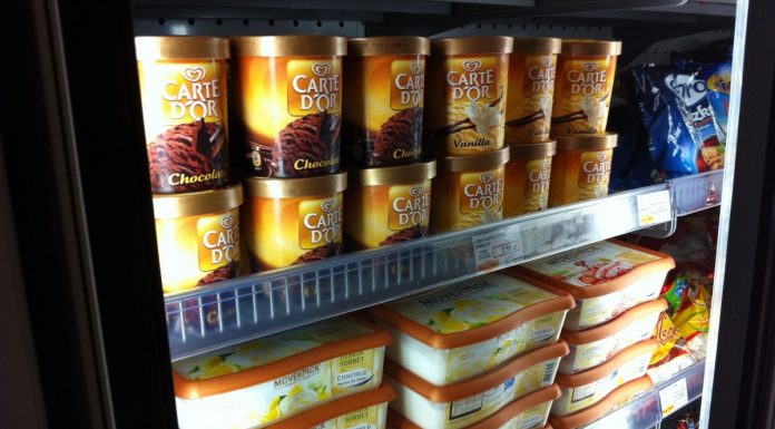 Interpretare vis in care apare un automat