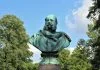 Interpretare vis in care apare un bust