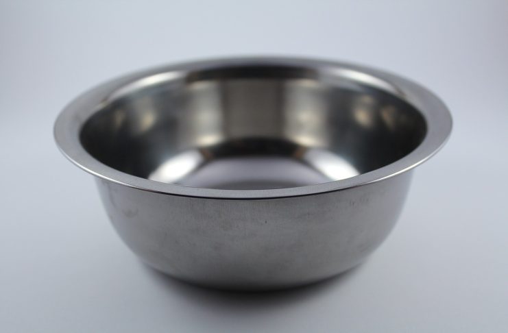 Interpretare vis în care apare un castron