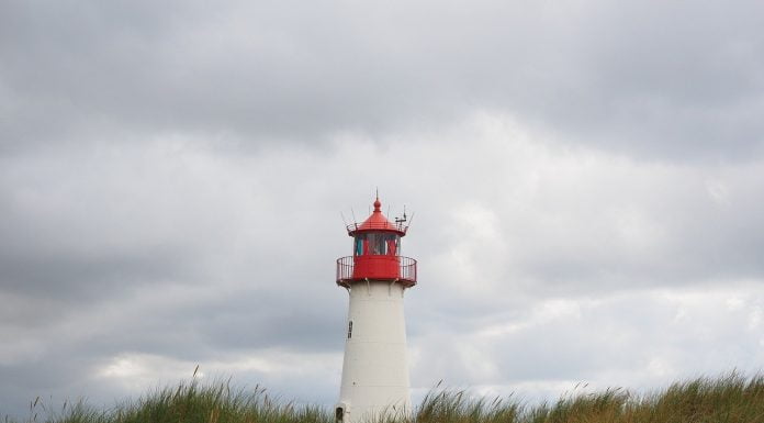 Interpretare vis in care apare un far