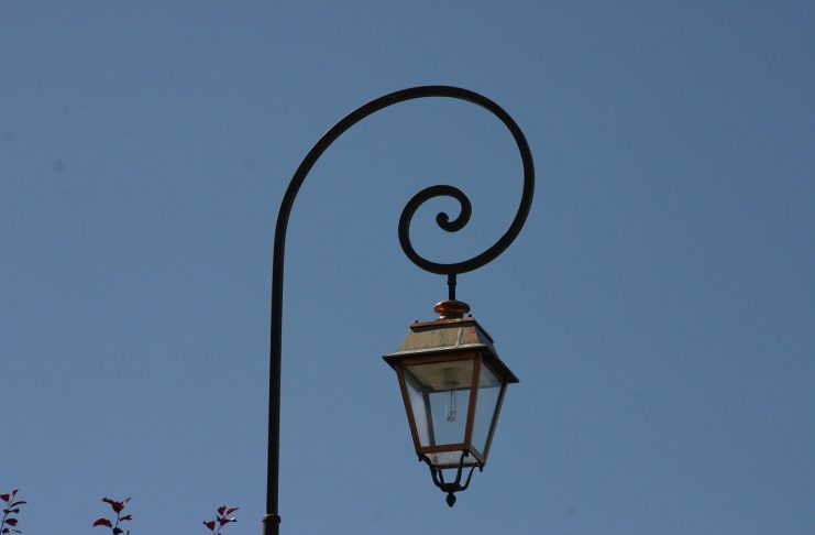 Interpretare vis in care apare un felinar