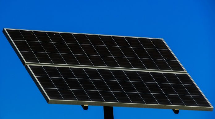 Interpretare vis in care apare un panou