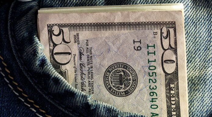 Interpretare vis in care apare un salariu