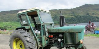 Interpretare vis in care apare un tractor