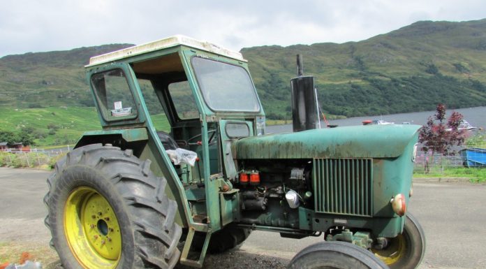 Interpretare vis in care apare un tractor