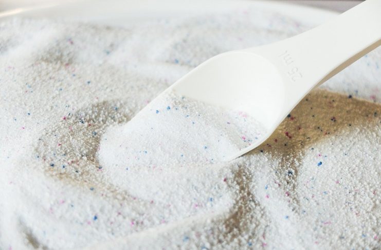 Interpretare vis in care apare detergent