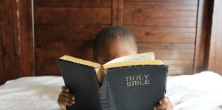 Interpretare vis in care gasesti o Biblie in asternutul tau