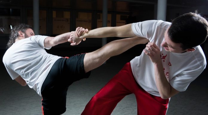 Interpretare vis in care injuri si lovesti persoane