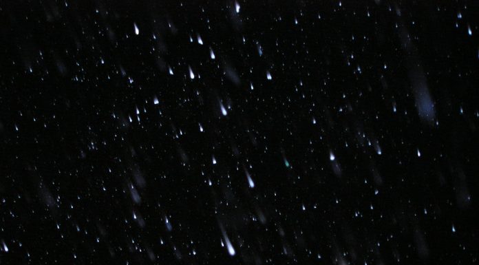 Interpretare vis in care vezi o multime de stele cazatoare