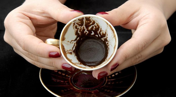 Ghicitul in cafea (1)