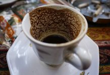 Interpretare semne și simboluri în formă de obiecte ce apar la ghicitul în cafea Ghicitul in cafea (6)