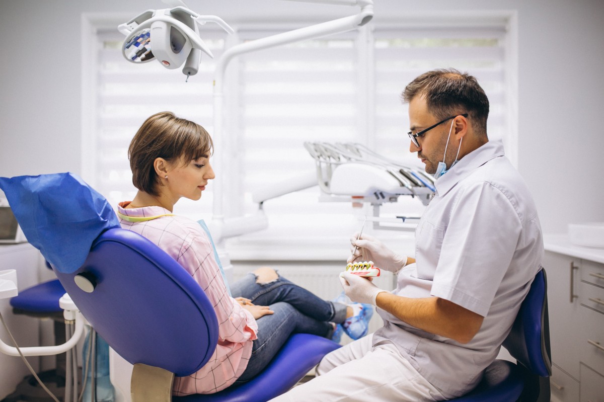 Interpretare vis in care astepti sa intri la dentist