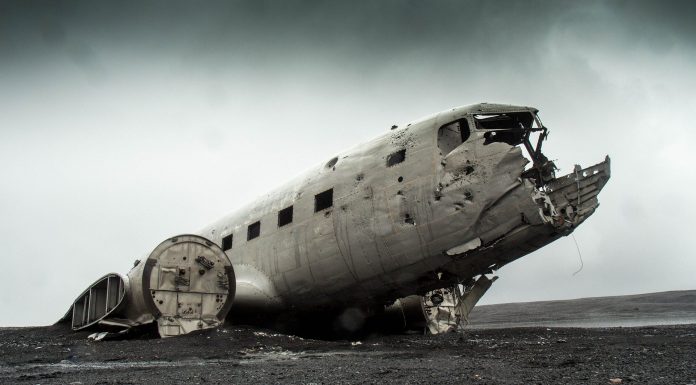 Interpretare vis in care esti martor la un accident de avion si vezi cum se prabuseste