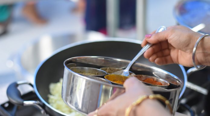 Interpretare vis in care faci de mancare in bucatarie si nu iti iese mancarea