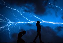 Interpretare vis in care toti prietenii incearca sa te desparta de persoana iubita