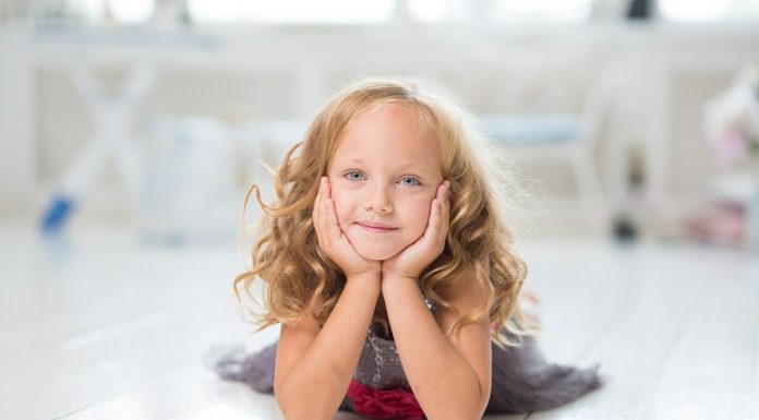 Interpretare vis in care apare o fetita care rade