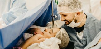 Interpretare vis în care o gravidă dă naștere unui bebeluș Interpretare vis in care o gravida da nastere unui bebelus