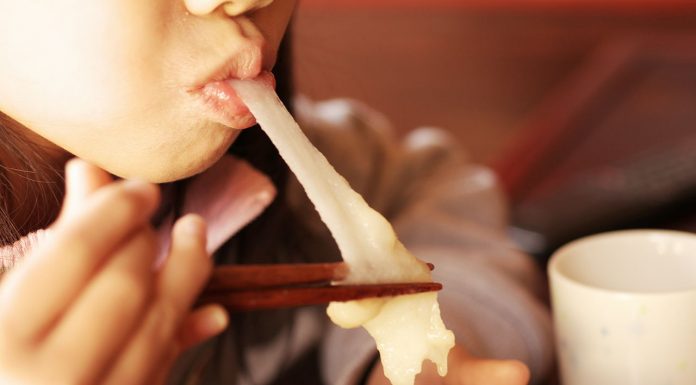 Interpretare vis in care te ineci cu apa sau cu mancare