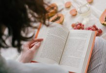 Interpretare vis in care citesti o carte