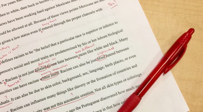 Interpretare vis in care nu poti sa scrii corect, cand recitesti e plin de greseli