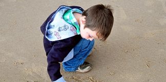 Interpretare vis in care esti pe tarm si desenezi in nisip