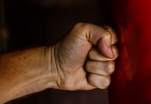 Interpretare vis in care apare violenta