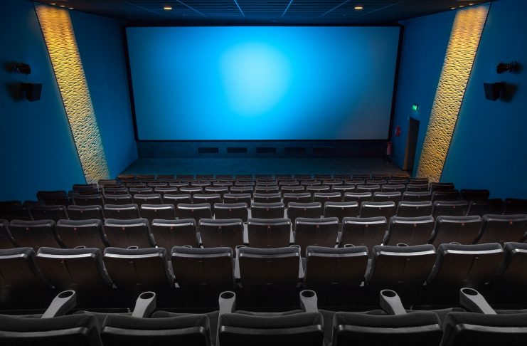 Interpretare vis în care ești la cinema și sala e goală Interpretare vis in care esti la cinema si sala e goala