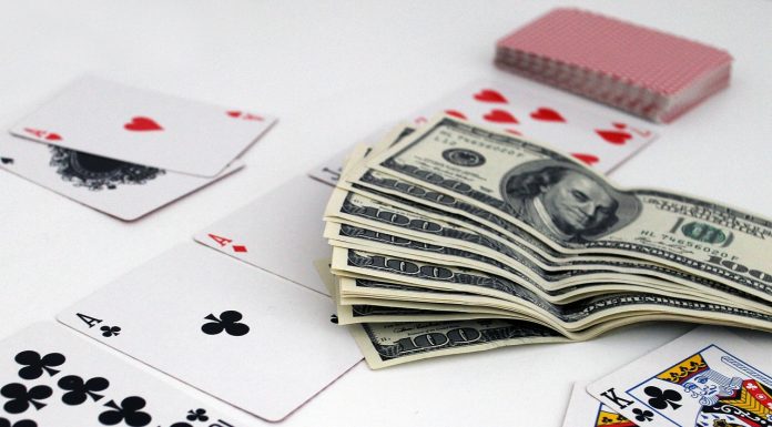 Interpretare vis in care joci la pariuri, pierzi toti banii si esti disperat