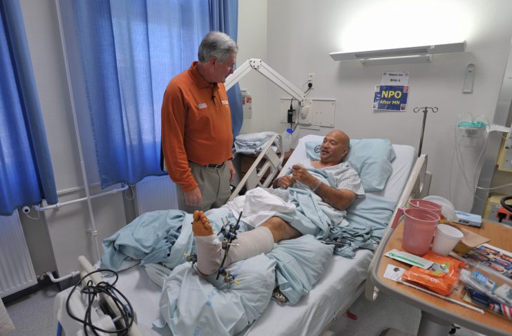 Interpretare vis în care ești în spital și nu vor doctorii să te trateze pentru că nu ai bani Interpretare vis in care esti in spital si nu vor doctorii sa te trateze pentru ca nu ai bani