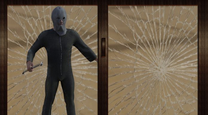 Interpretare vis in care iti este foarte frica sa nu intre hotii in casa