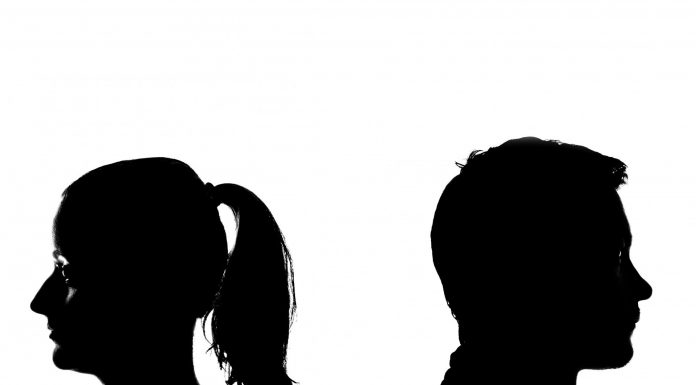 Interpretare vis in care persoana iubita iti da papucii, se desparte de tine