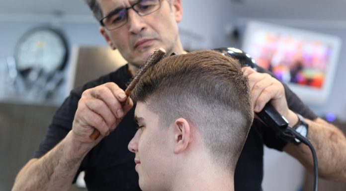 Interpretare vis in care vrei sa te tunzi si nu taie foarfeca