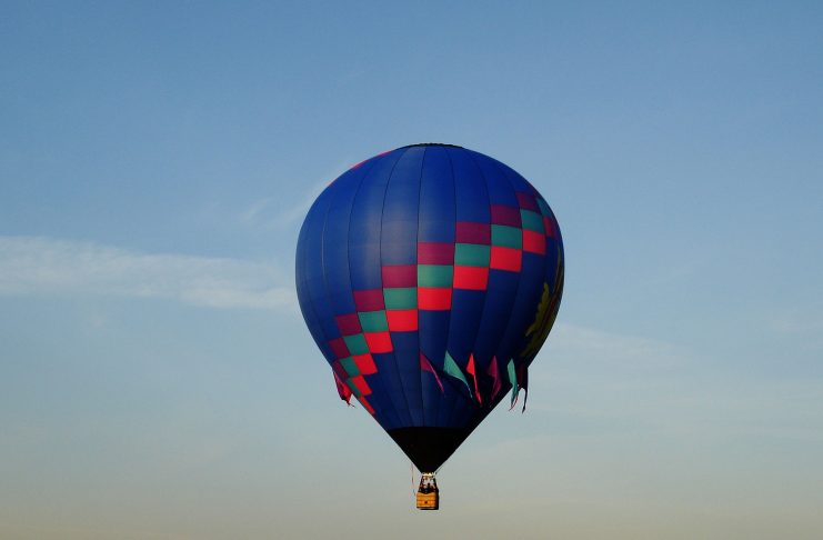 Interpretare vis in care zbori intr-un balon de croaziera
