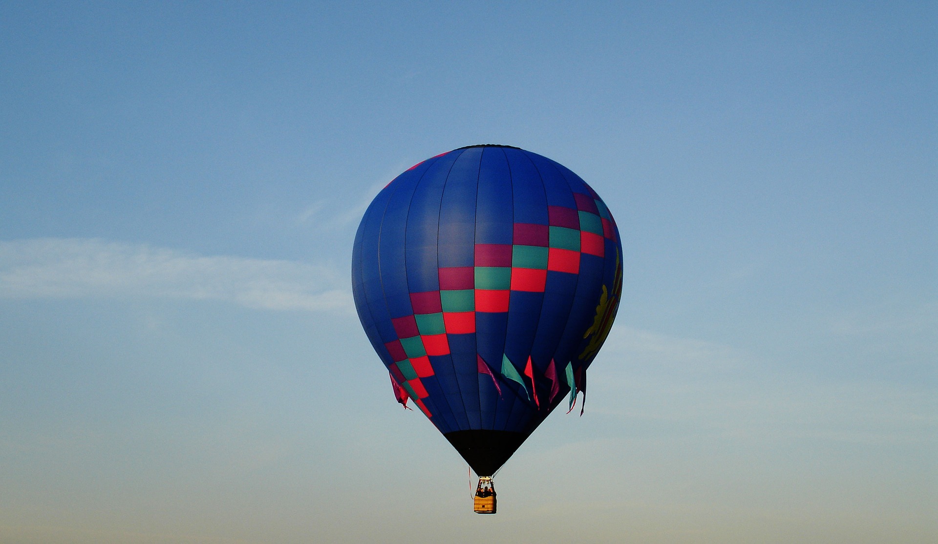 Interpretare vis in care zbori intr-un balon de croaziera