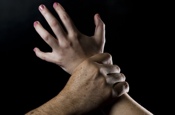 Interpretare vis in care violezi pe cineva