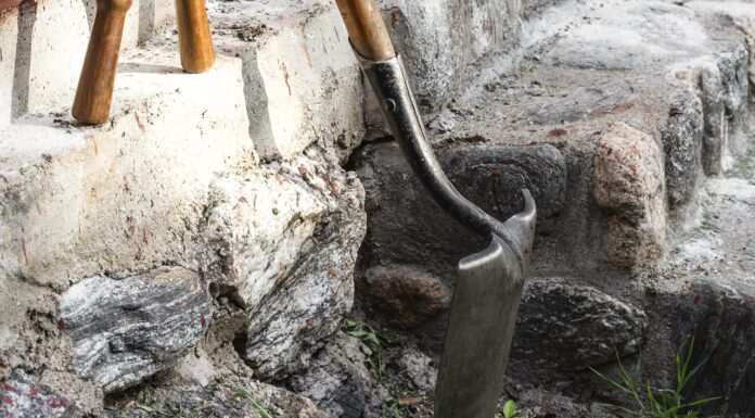 Interpretare vis în care apare un hârleț
